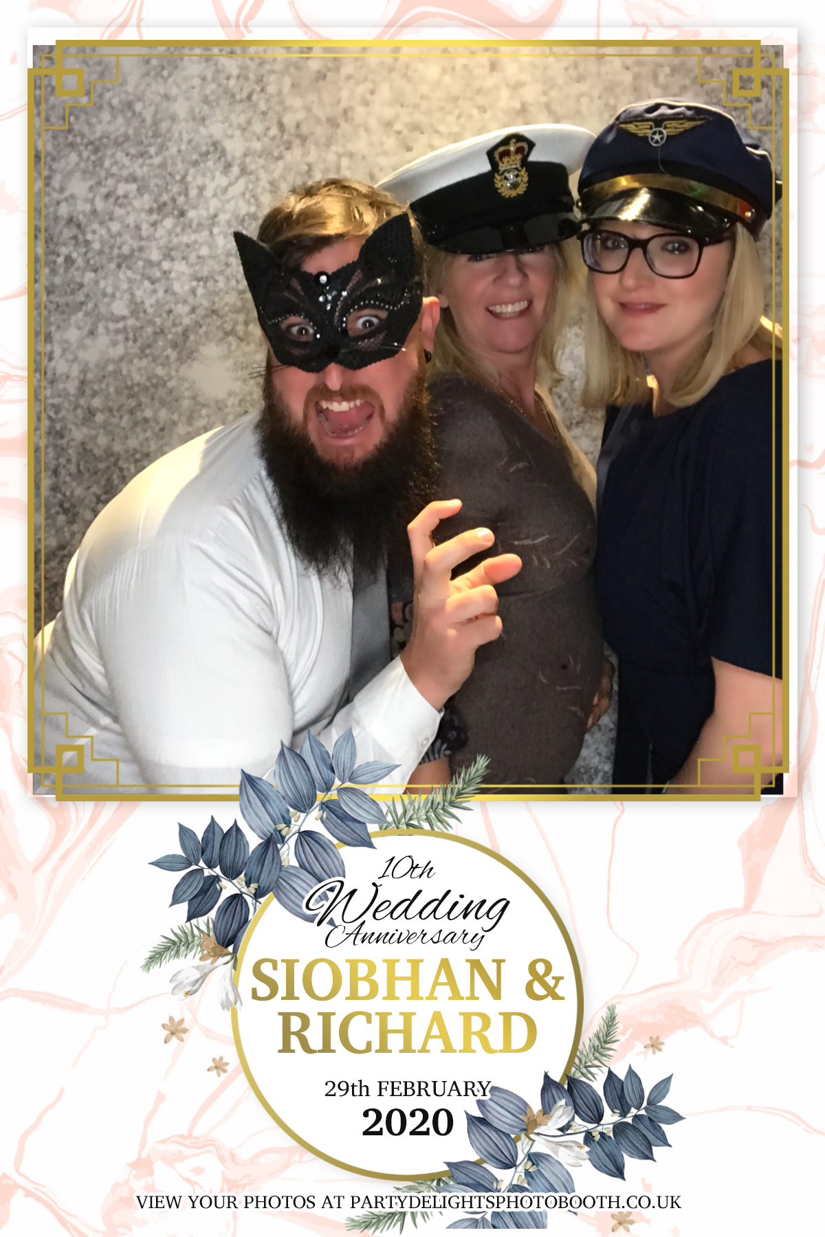 Siobhan and Richards Vow renewal  | View more photos from the event at gallery.partydelightsphotobooth.co.uk/u/PartyDelightsPhotoBooth/Siobhan-and-Richards-Vow-renewal